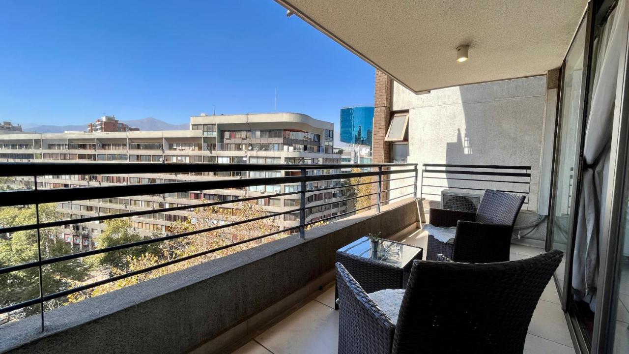 Apartamentos City Centro Los Leones Σαντιάγκο Εξωτερικό φωτογραφία