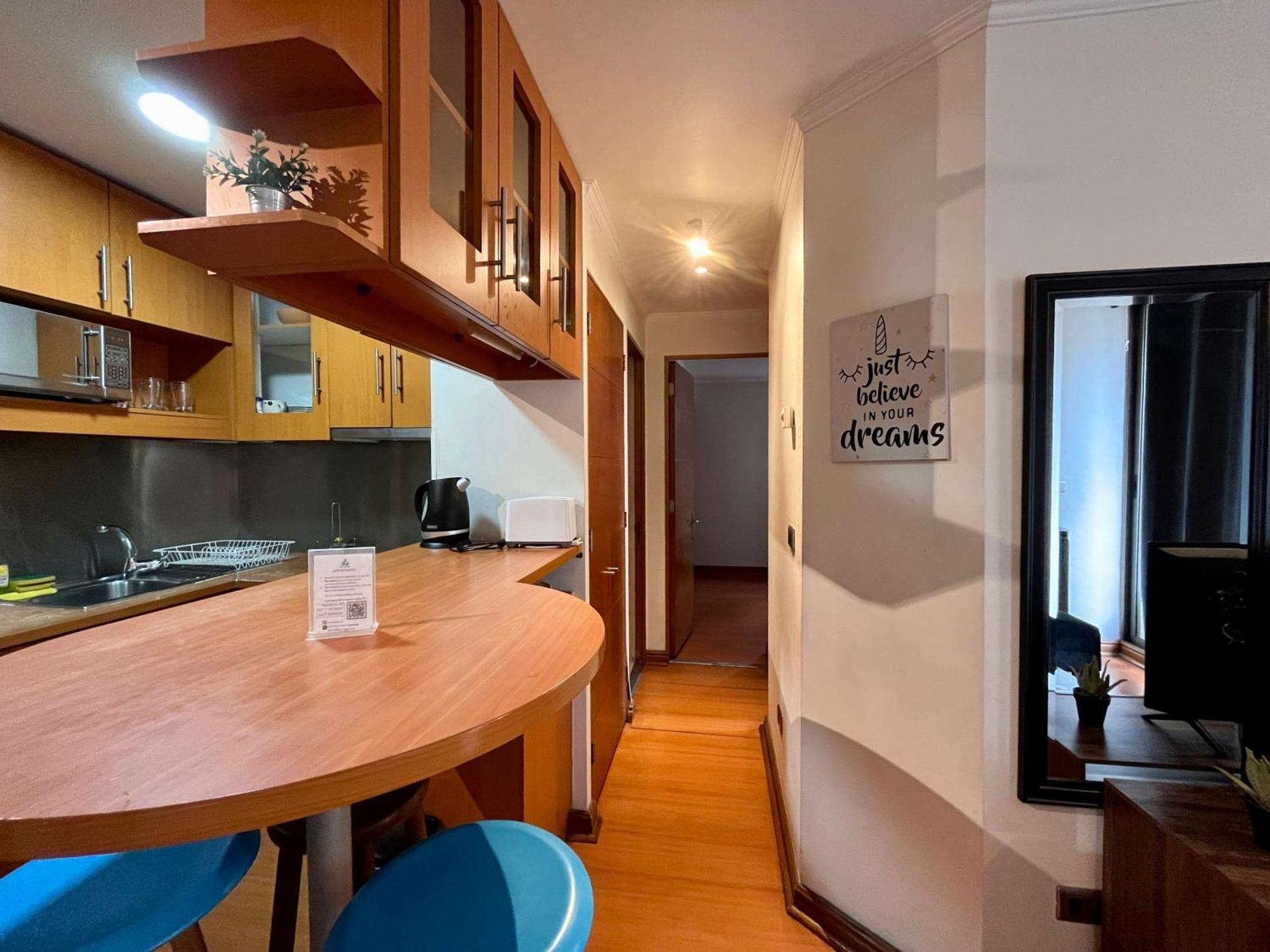 Apartamentos City Centro Los Leones Σαντιάγκο Εξωτερικό φωτογραφία